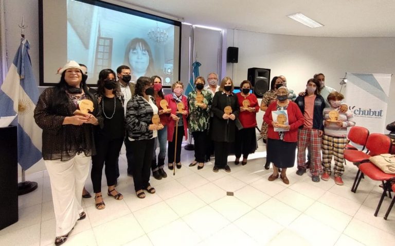 LA SECRETARÍA DE CIENCIA Y CULTURA HOMENAJEÓ A MUJERES DESTACADAS DE LA CIENCIA Y LA CULTURA